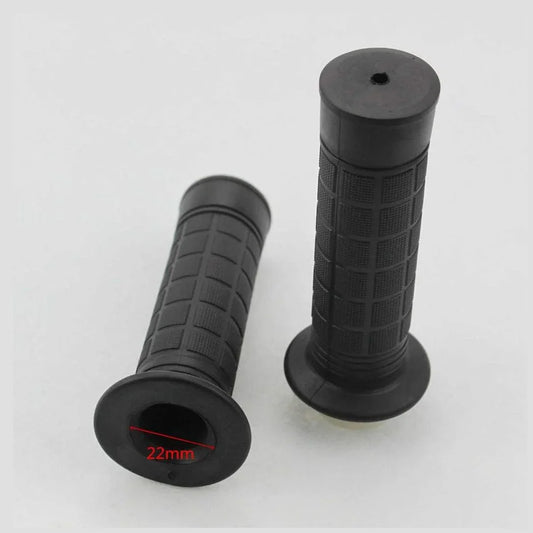 GOOFIT Universal 7/8'' Grip Handlebar Grips with Grip Core for All Dirt Bike Scooters Motorcycle Black - goofitmoto
