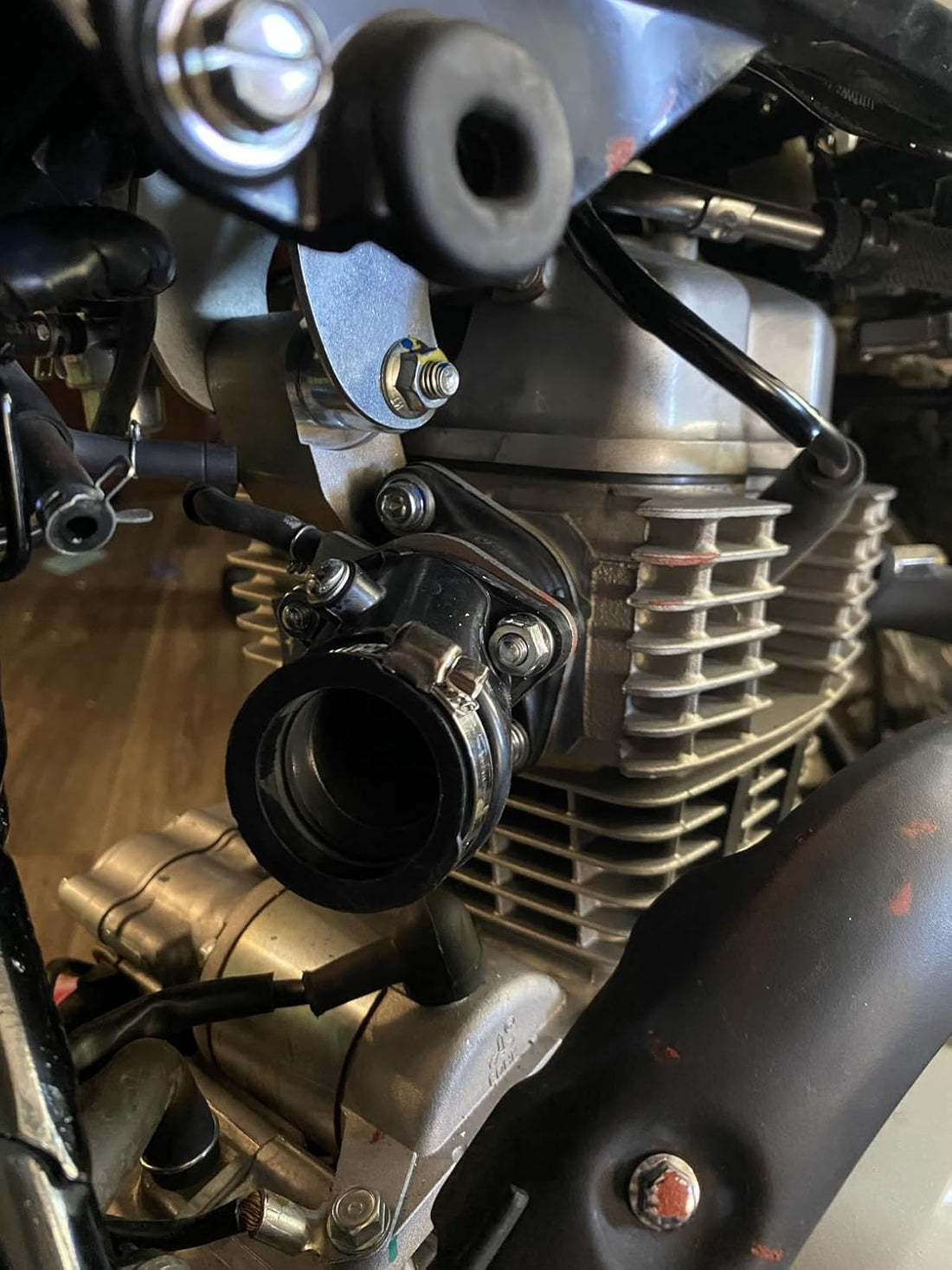 Carburetor Intake Manifold Functionality & Maintenance - goofitmoto