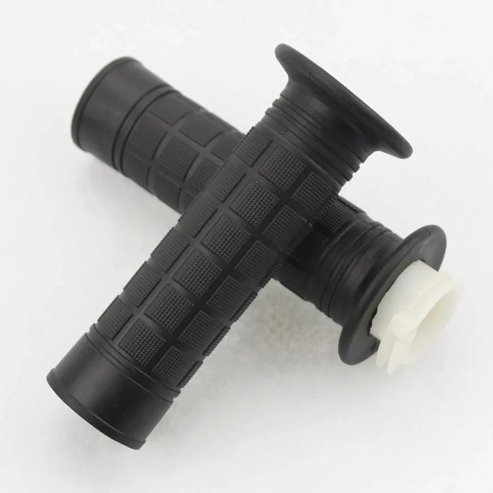 GOOFIT Universal 7/8'' Grip Handlebar Grips with Grip Core for All Dirt Bike Scooters Motorcycle Black - goofitmoto
